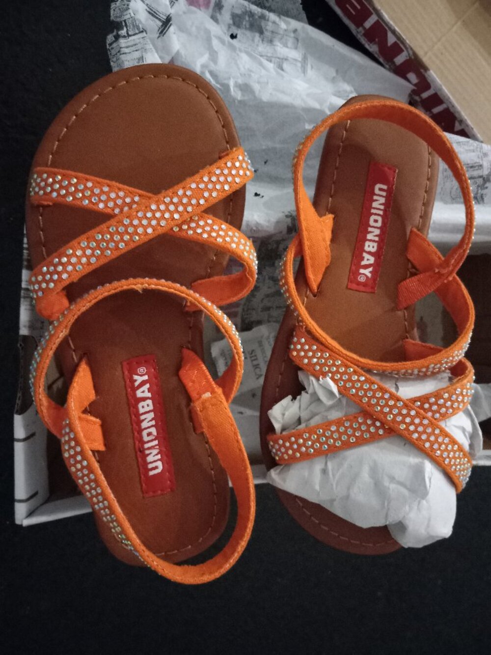 Union Bay Girls 11 Orange Sandals New in Box